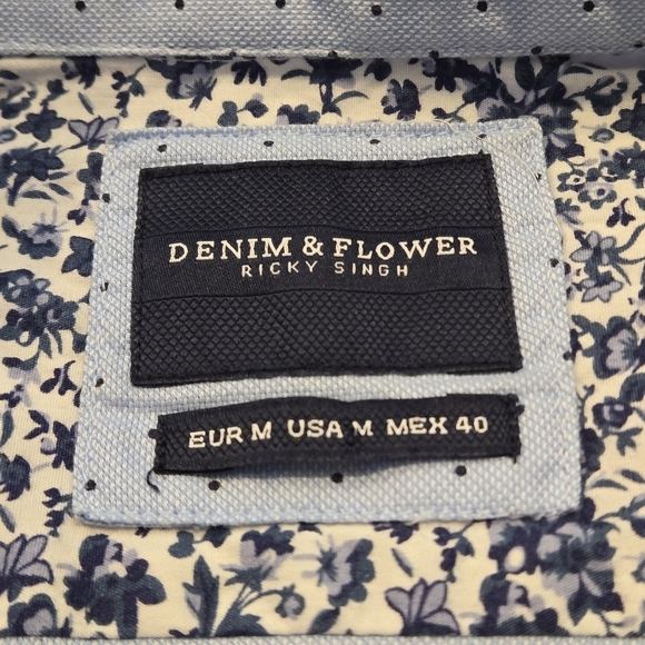 Denim & Flower Ricky Singh Light Blue Polka Dot Button Up Shirt Men's size M - Picture 9 of 16